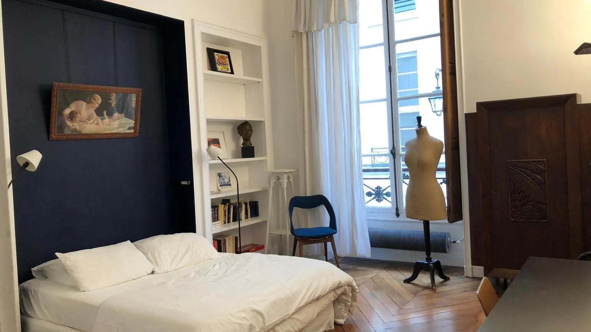 Xxxxxs Daire Paris 0*,  Fransa